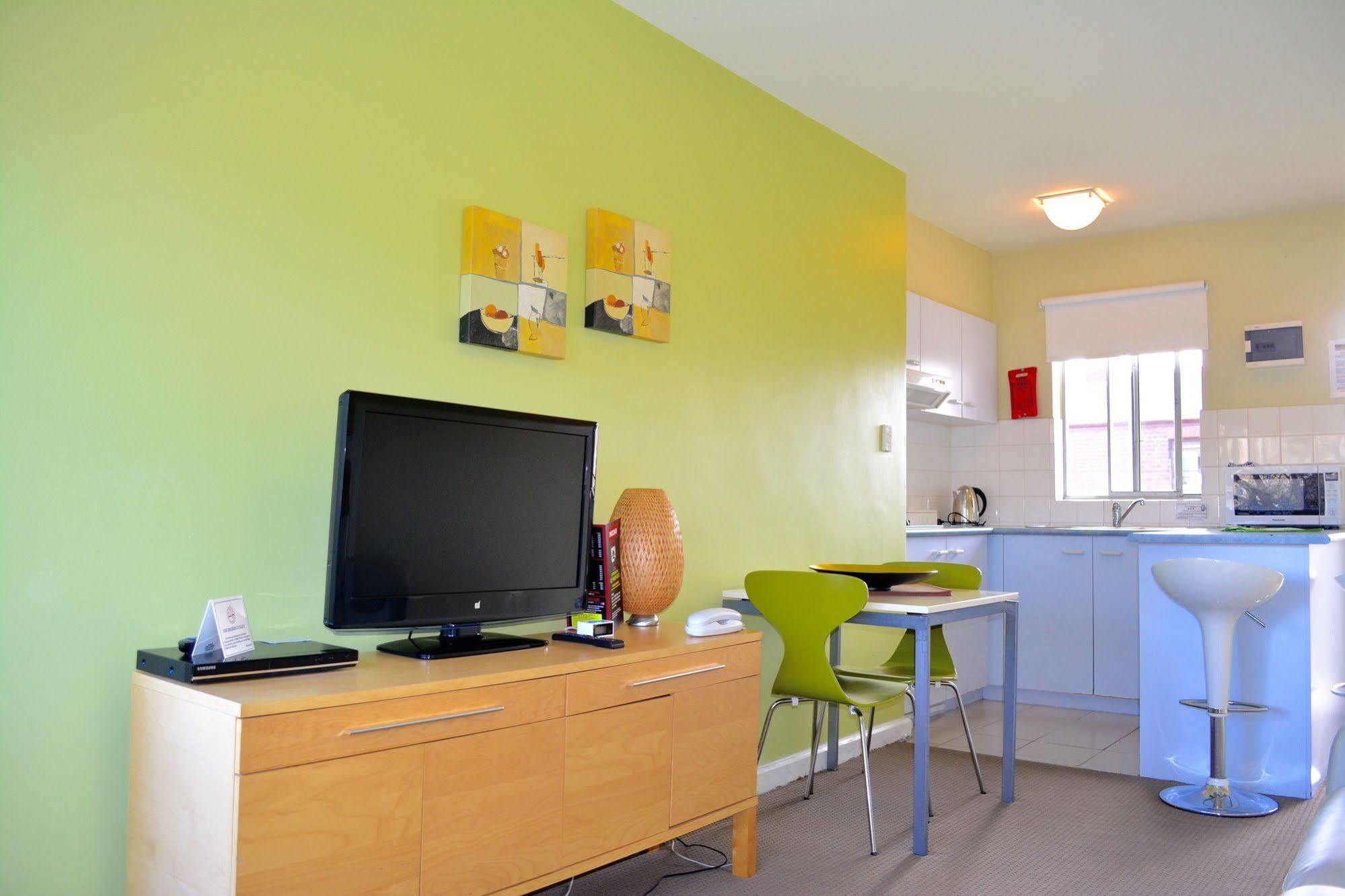 Birches apartamentos con servicio Melburne Exterior foto