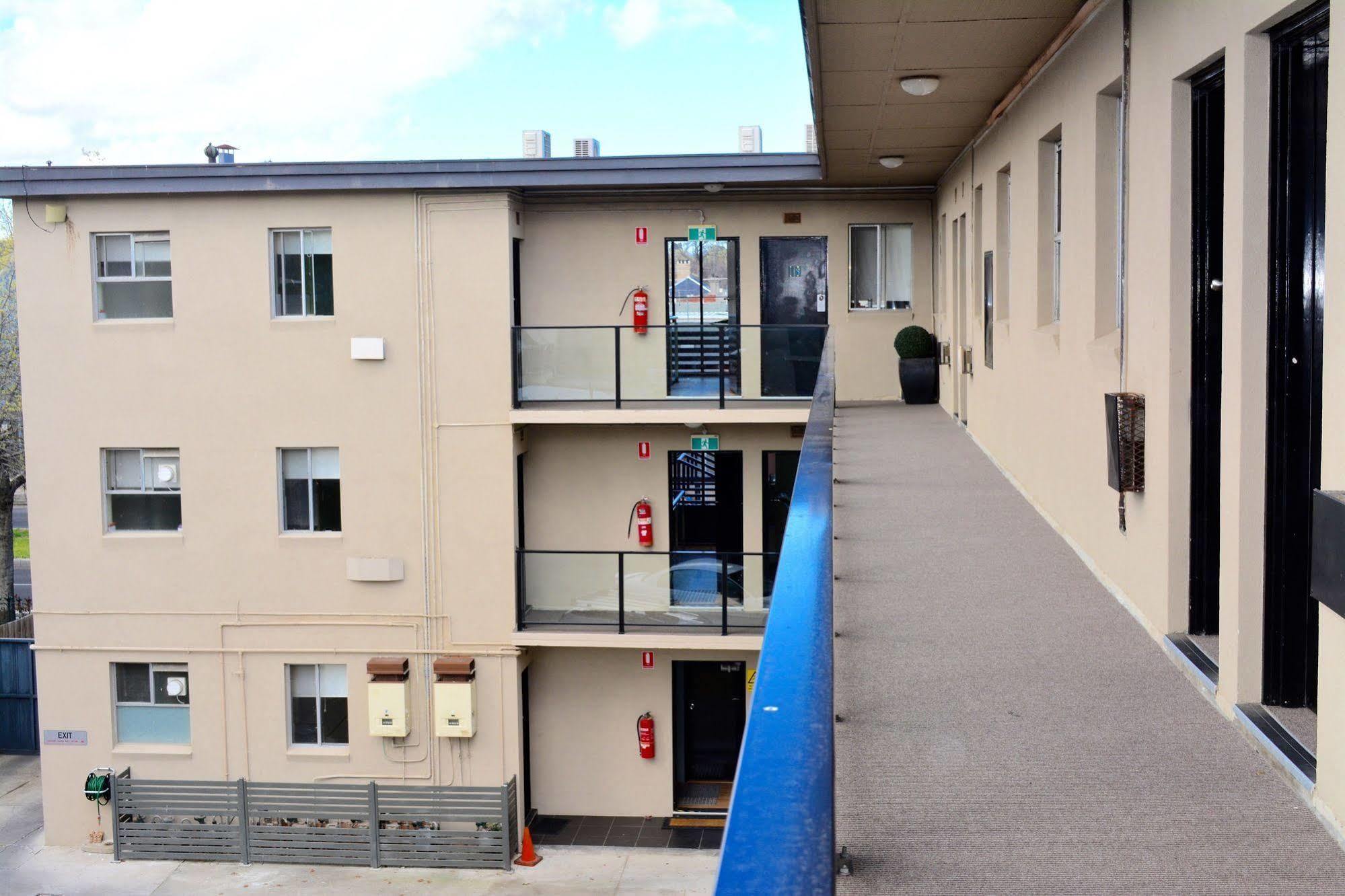 Birches apartamentos con servicio Melburne Exterior foto